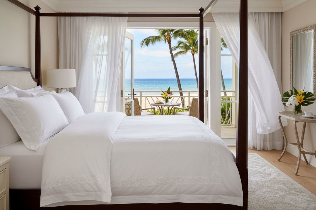 Crisp White Pillowcases: The Cleanest “First Impression”