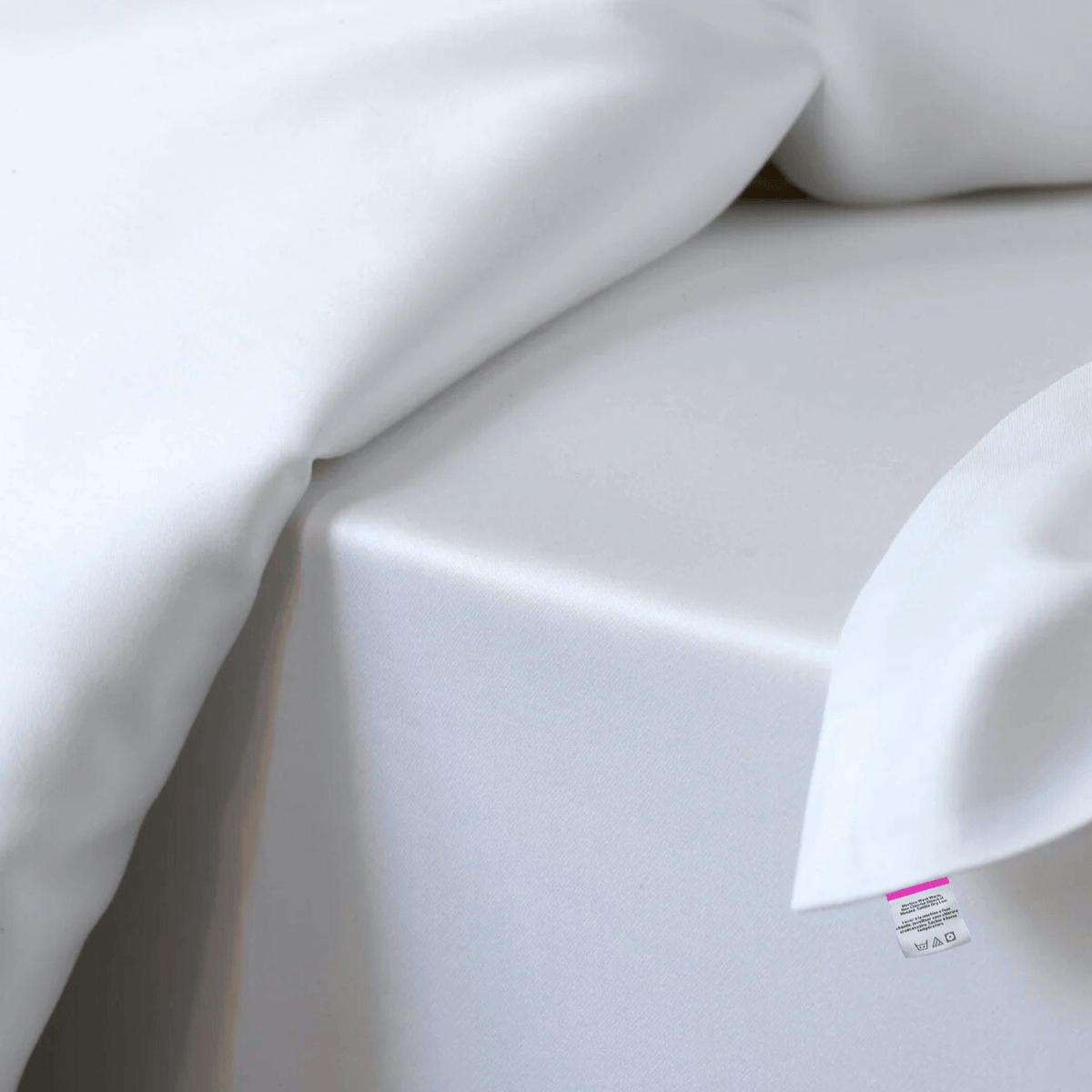 Eclipse Collection Microfiber Pillowcases by Choice Hotels - White Pillow Cases, Set of 2